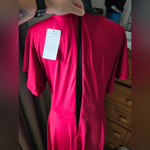 NWT XL (16-18) Women's Dress - Picture 3 of 6